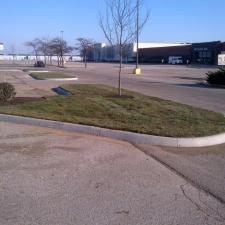 Concrete curbs