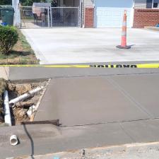 Concrete-Driveway-Up-GradeWow 0